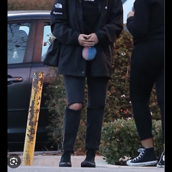 Supreme The North Face Denim Dot Shot Jacket. Worn twice. In great condition!! - Picture 14 of 16